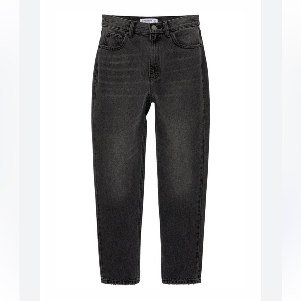 Pull&Bear slim fit mom jeans in black size 10